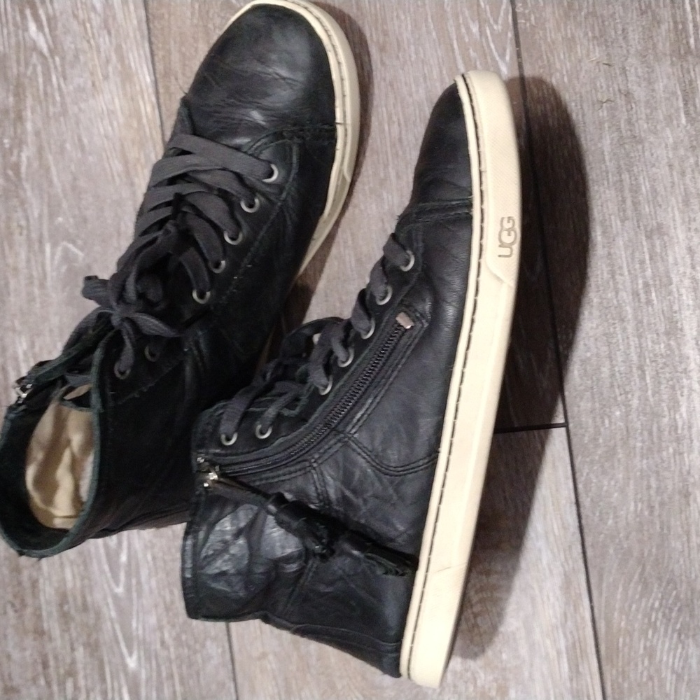 UGG womens black leather zip or lace high top sneakers. Size 8
